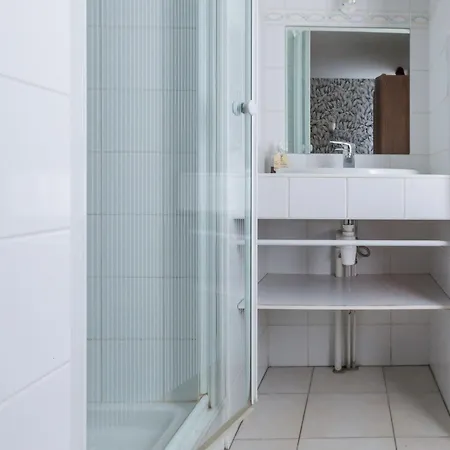 Eco-responsable Renove, Pres De La Foret Et Des Lacs, Avec Jardin Et Terrasse, A - Fr-1-306-1166 *